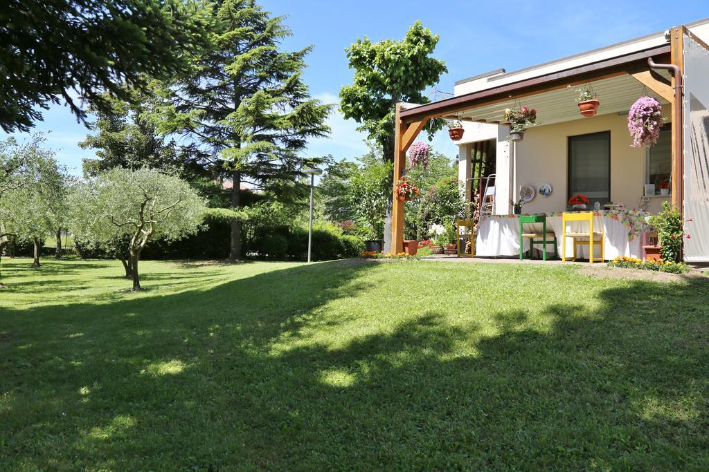 Al Villino Del Sole Acomodação com café da manhã Fano Exterior foto