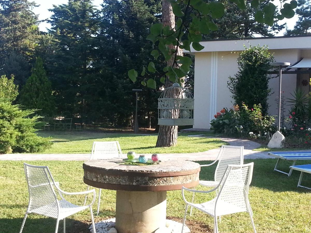 Al Villino Del Sole Acomodação com café da manhã Fano Exterior foto